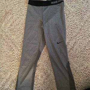 Nike Pro cropped leggings